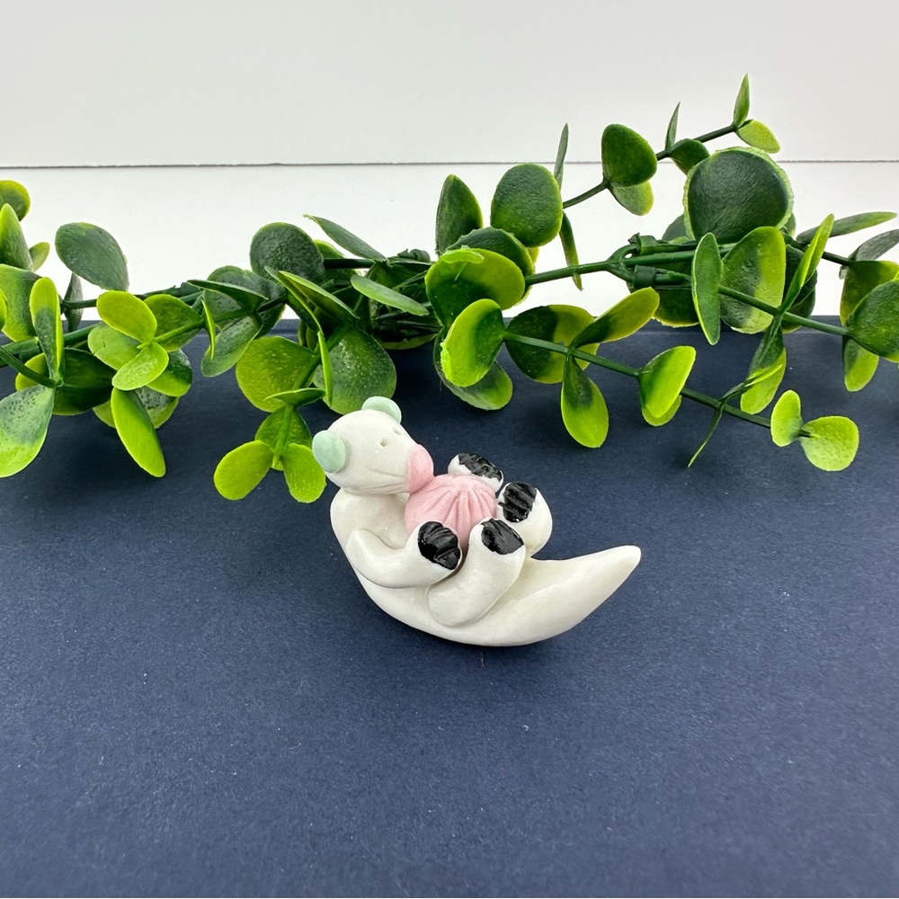 Vintage Mini Otter Figurine